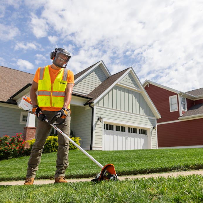 Stihl FCA 140 Cordless lawn edger