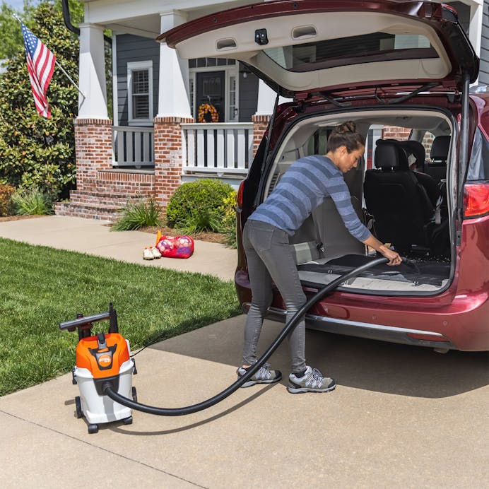 STIHL® – SE 33 Wet/Dry Vacuum