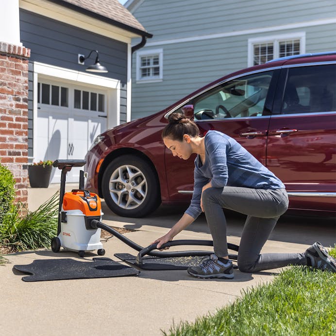 STIHL® – SE 33 Wet/Dry Vacuum